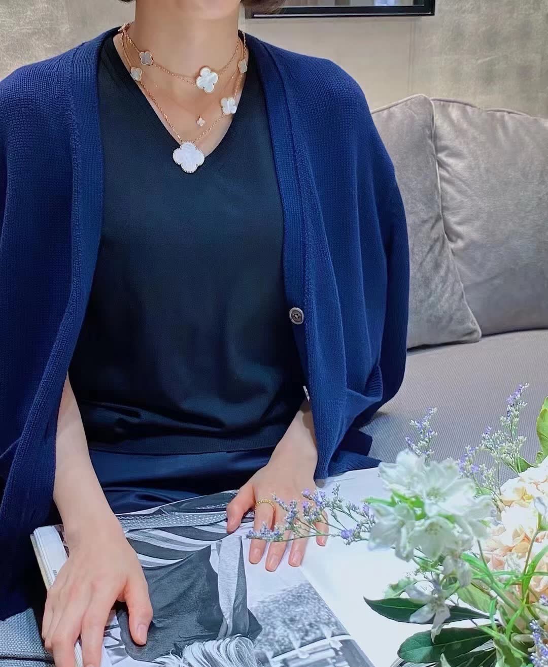 Van Cleef & Arpels Alhambra Gold and Mother-of-Pearl Necklace Van Cleef & Arpels Alhambra Gold and Mother-of-Pearl Necklace